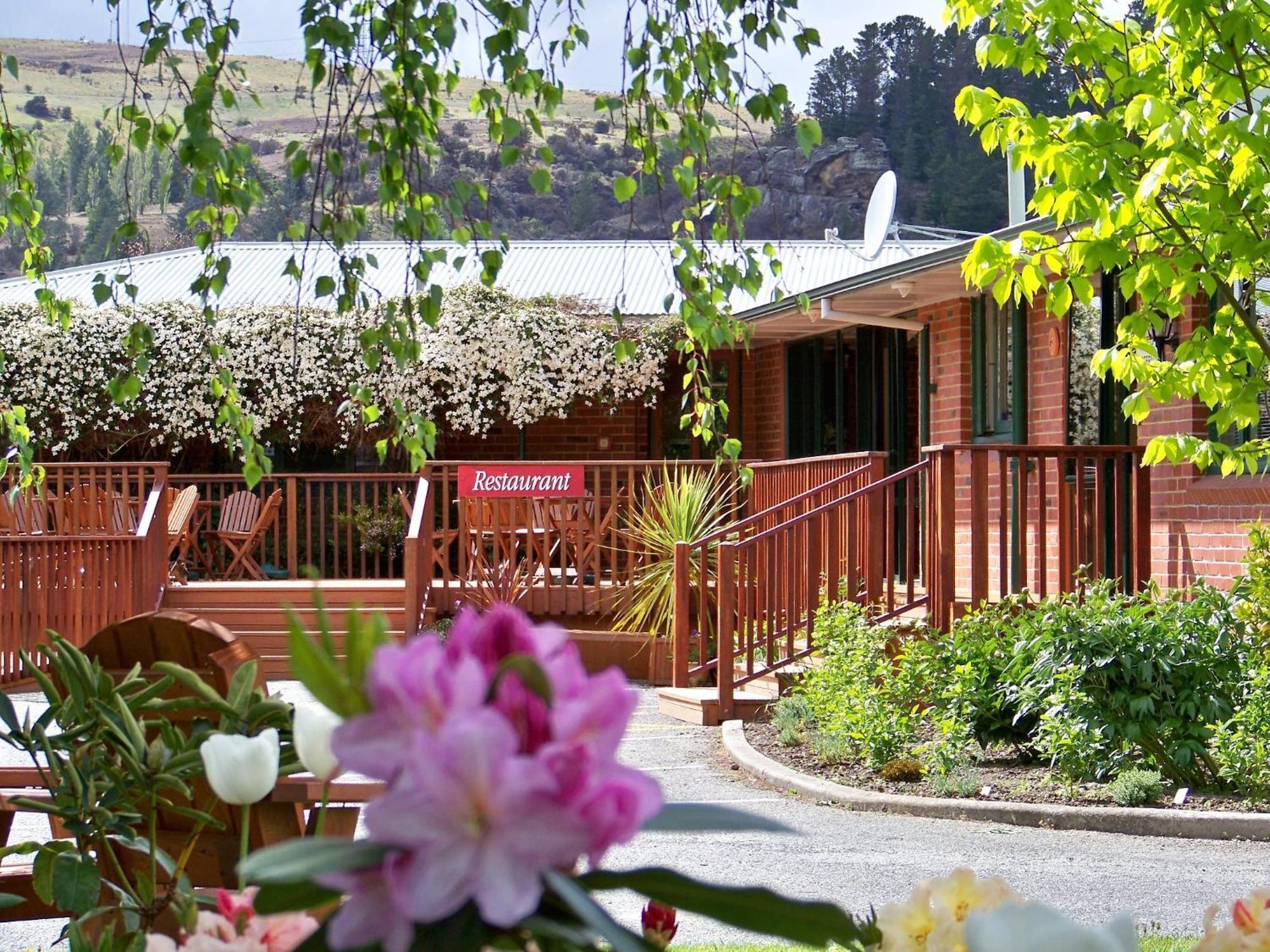 Lake Roxburgh Lodge Exterior foto